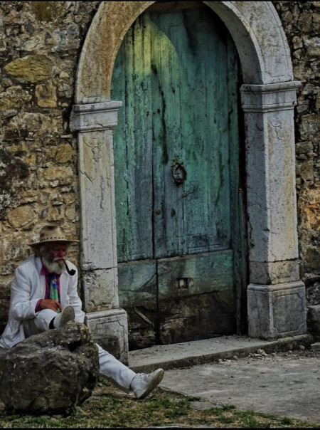 The last inhabitant of an italian ghost town