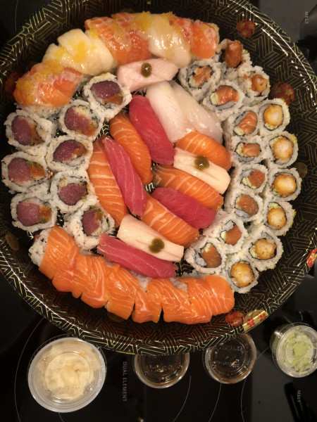 Sushi platter