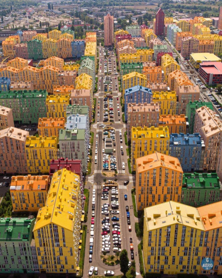 Urban design in Kiew, 2023 (NOT colorized)