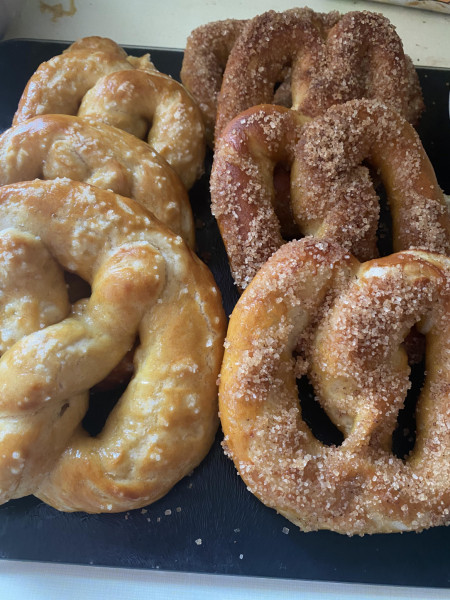 Savoury and sweet Pretzel