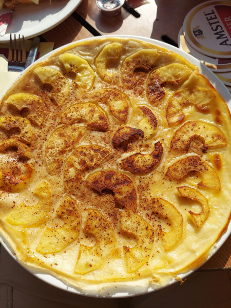 Dutch Pancake with apples and cinnamon, Amsterdam