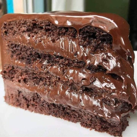 Chocolate cake x