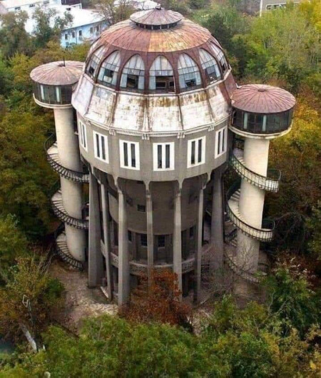 The water tower of Brăila, Romania, designed by Elie Radu in 1912