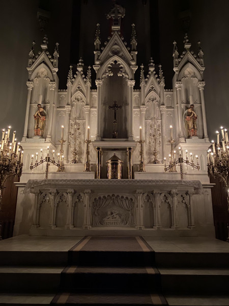 The altar of Saint Finnan Alexandria, Ontario