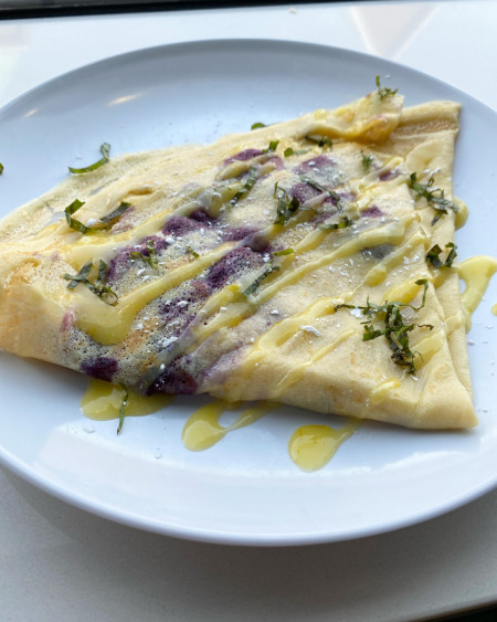 Lemon Curd &amp;amp; Blueberry Crepe