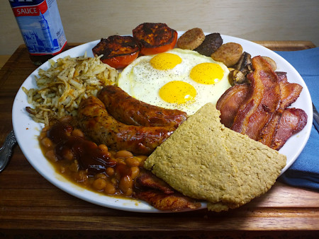 A bit of fry up with Scottish oatcakes