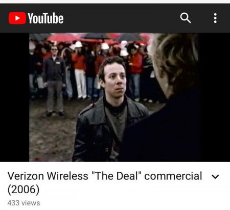 Found Kevin Sussman (Stuart) in this old Verizon commercial!