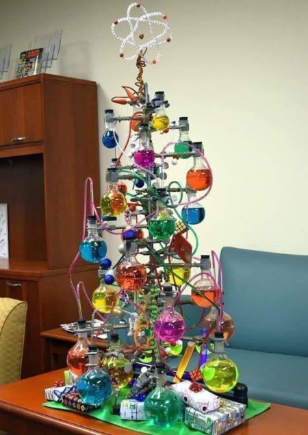 Merry Chemis&#039;tree&#039;