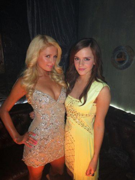 Emma with Paris Hilton BTS of The Bling Ring