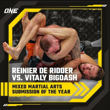 ONE Championship: Reinier De Ridder&#039;s inverted triangle over Bigdash wins ONE&#039;s submission of the year