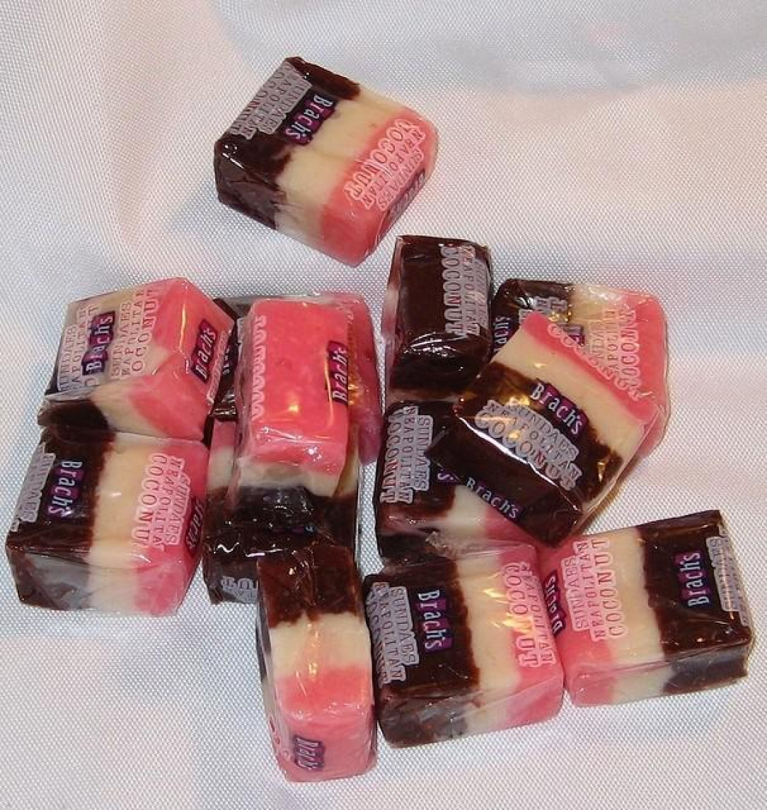 Brach&#039;s Neapolitan Sundae Coconut Candies