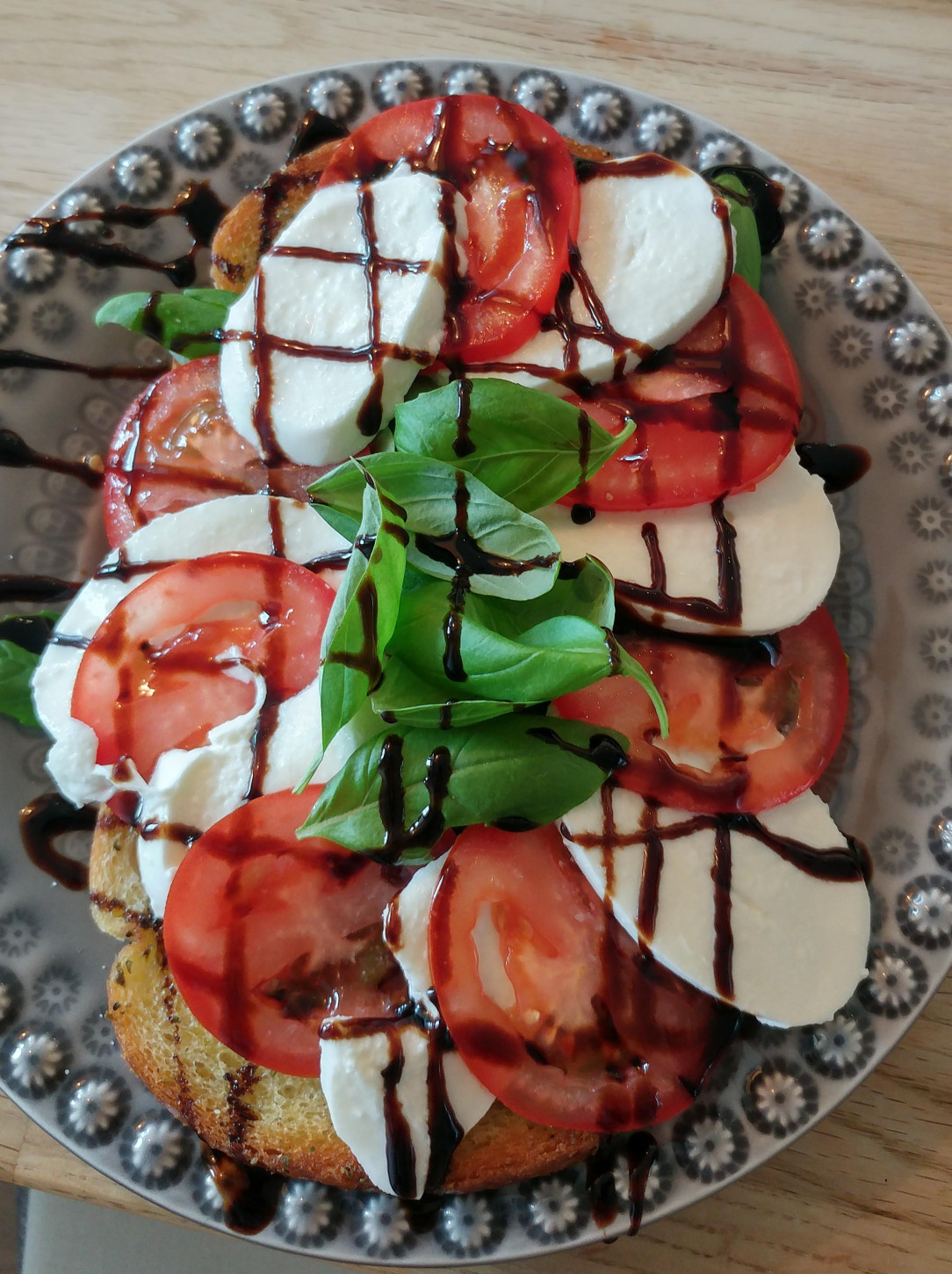 Caprese toast