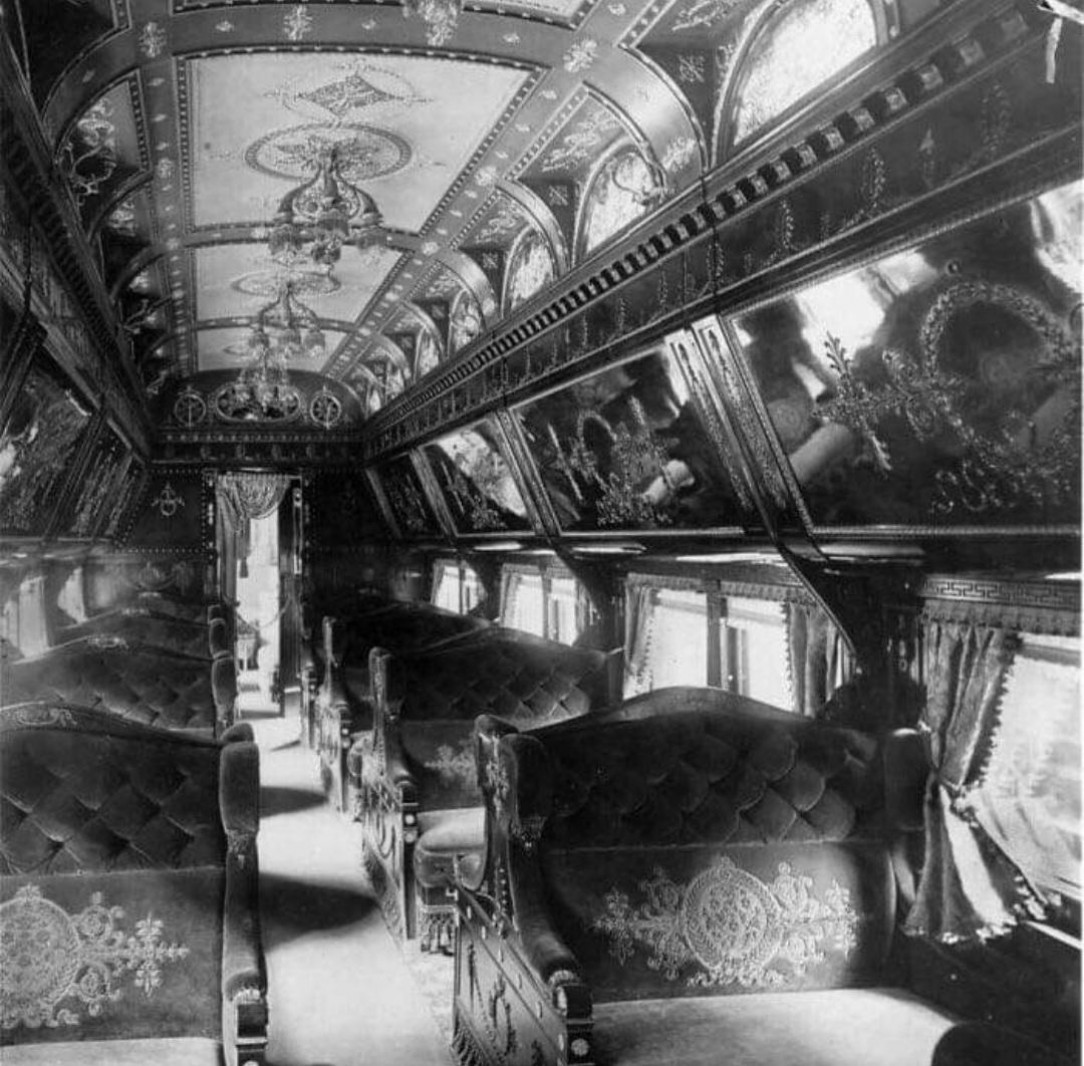 Train travel in the 1890s