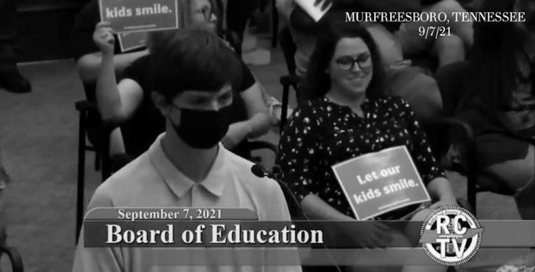 Anti-mask sociopath smiling while a student in Tennessee tells the school board about his grandmothers death from covid