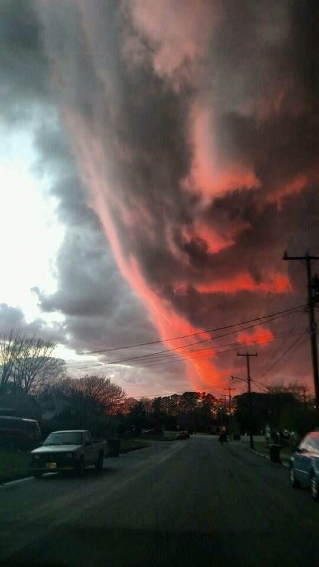 The sky looks creepy