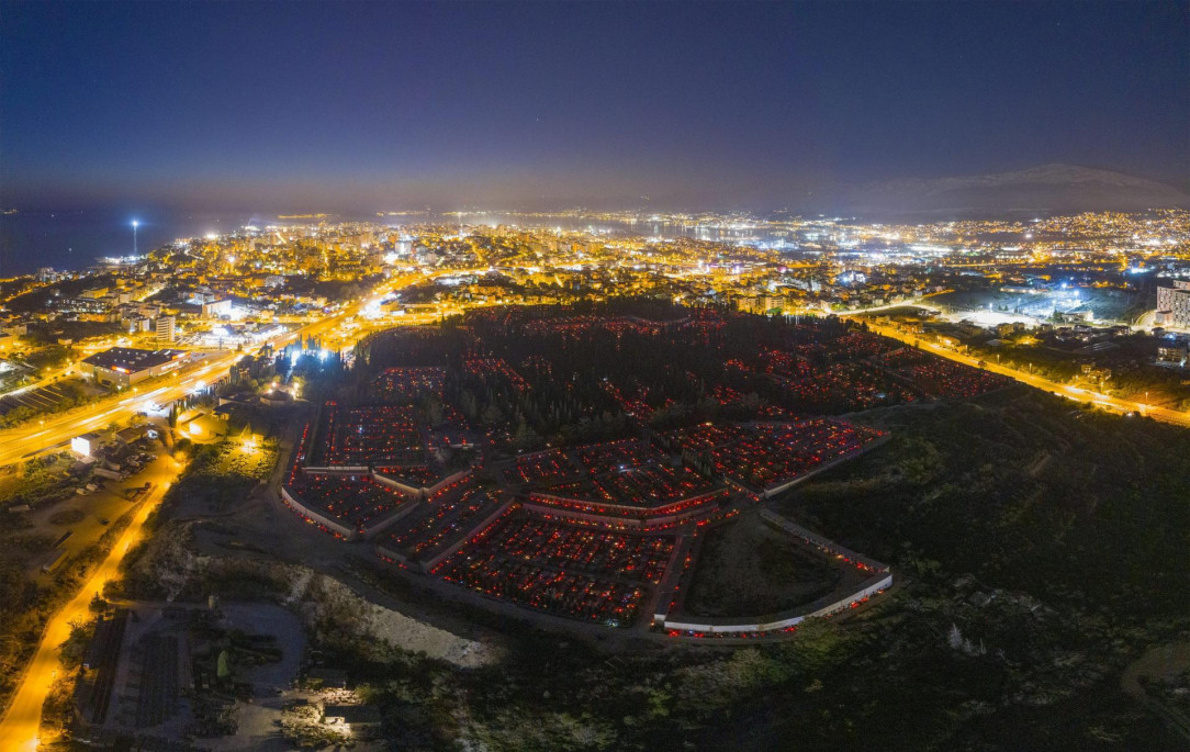 Lovrinac cemetery in Split, Croatia on the eve before All Saints’ Day