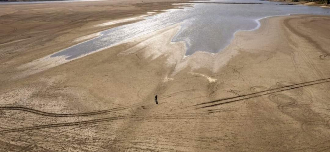 The Mississippi River is drying up