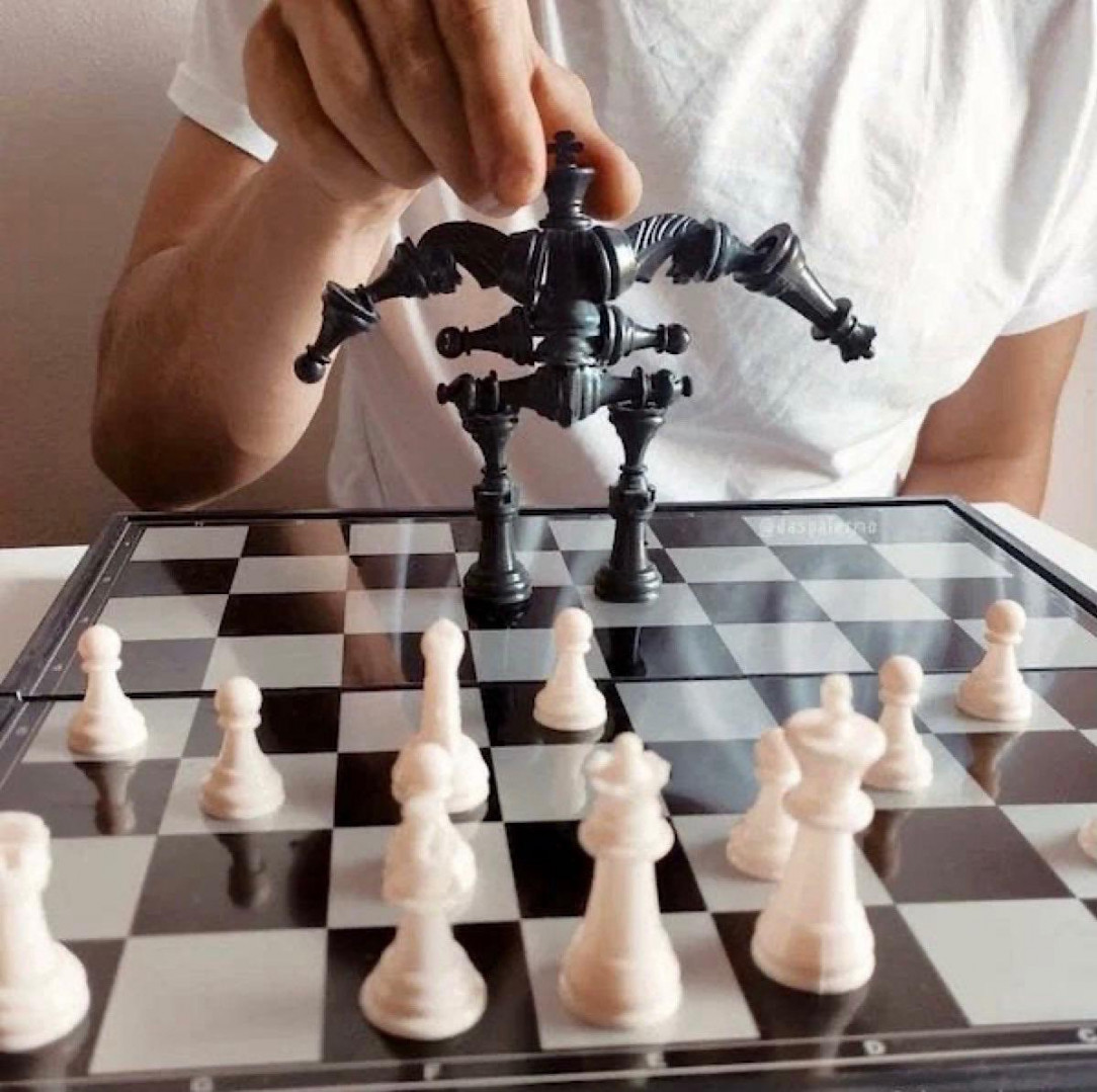 Chessator, bane of the pawns, defeater of bots