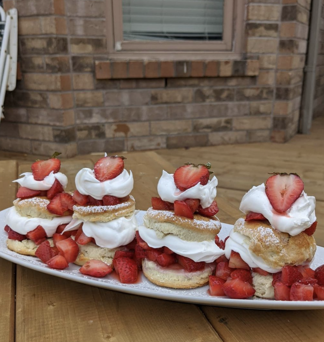 Strawberry shortcakes with buttermilk biscuits