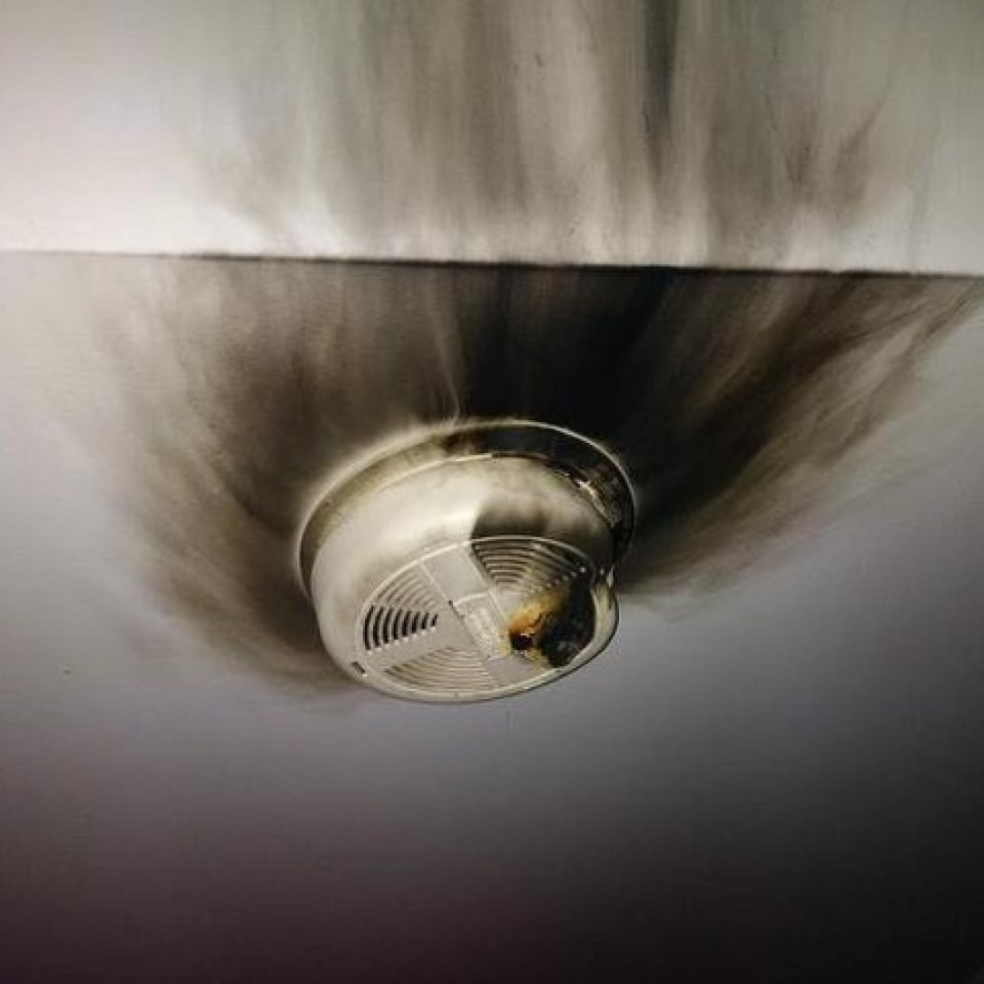 This smoke detector caught on fire