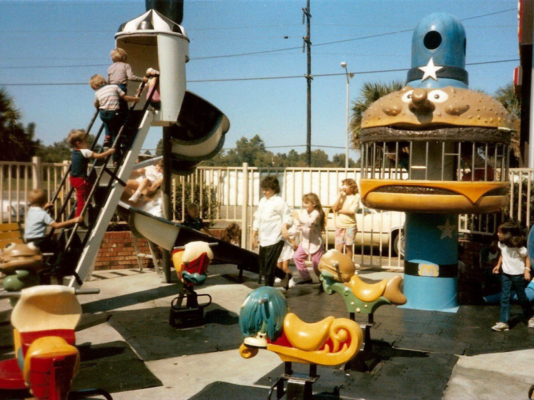 &#039;80s McDonald&#039;s Playground