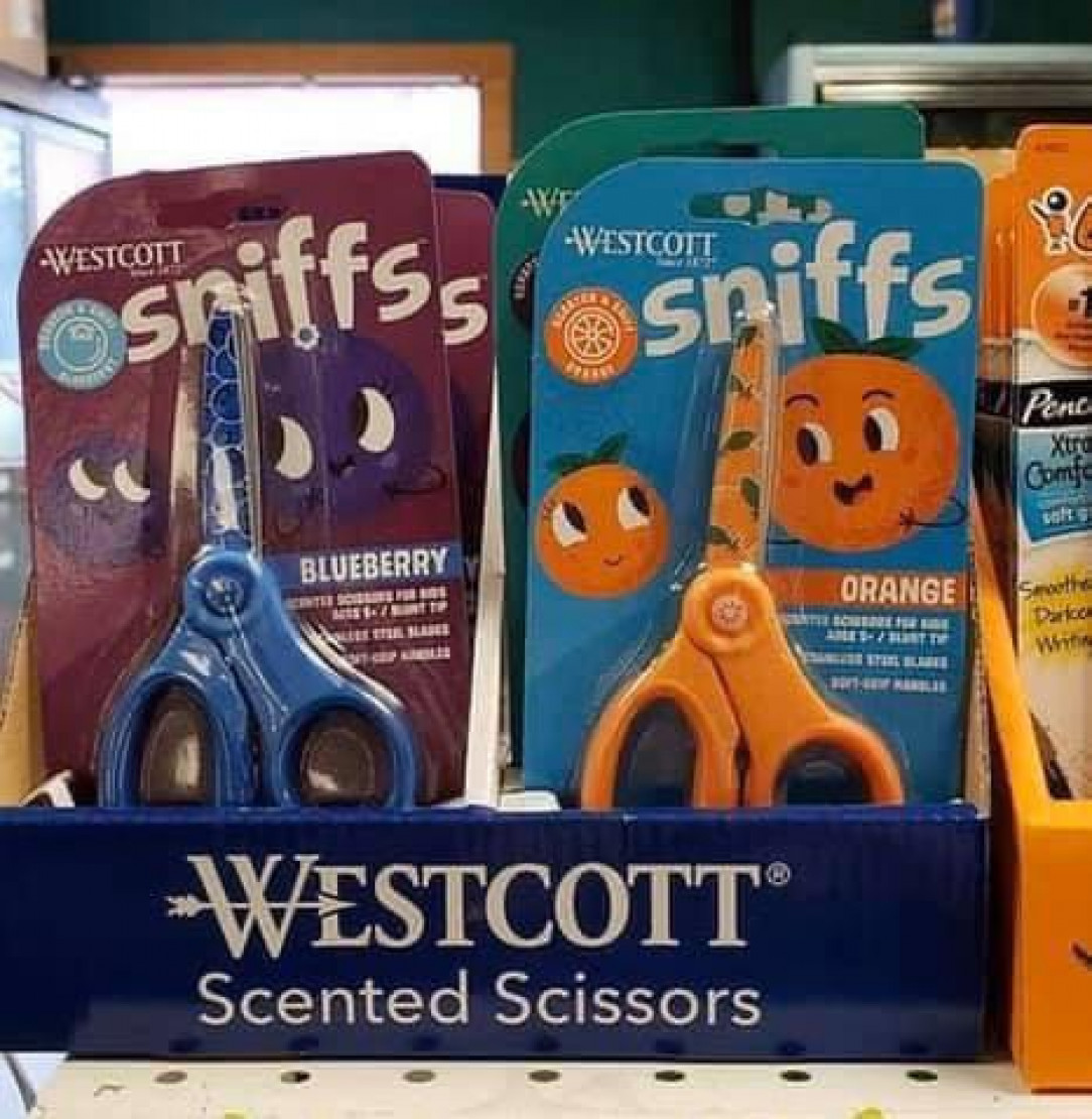 Scented scissors 😮