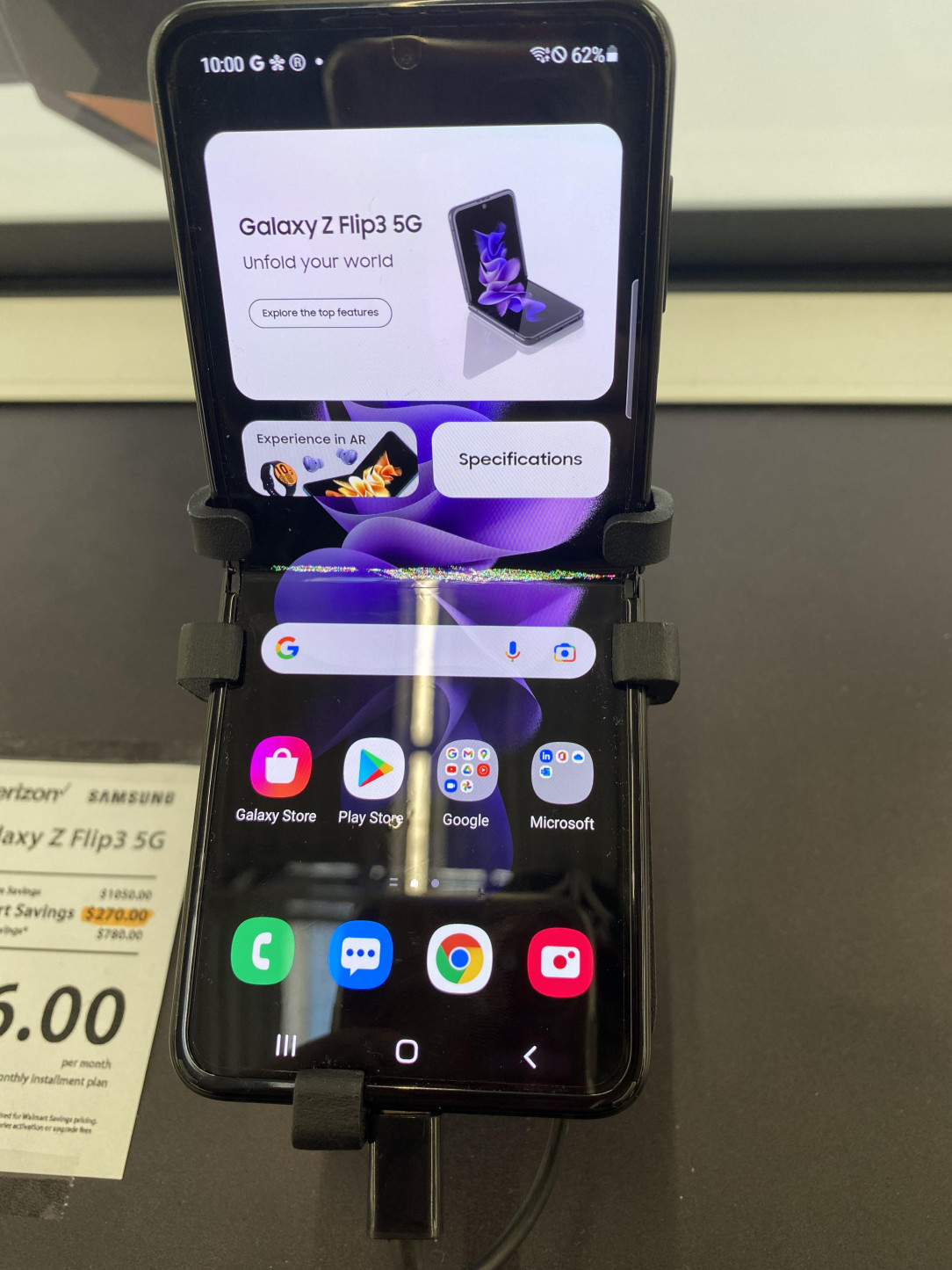 Dead pixels On the new Galaxy flip display model already