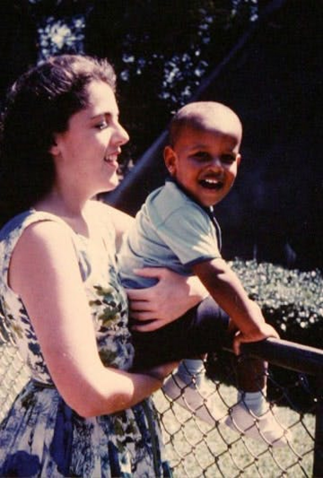 Kid Barack Obama with his mother Ann Dunham in Hawaii