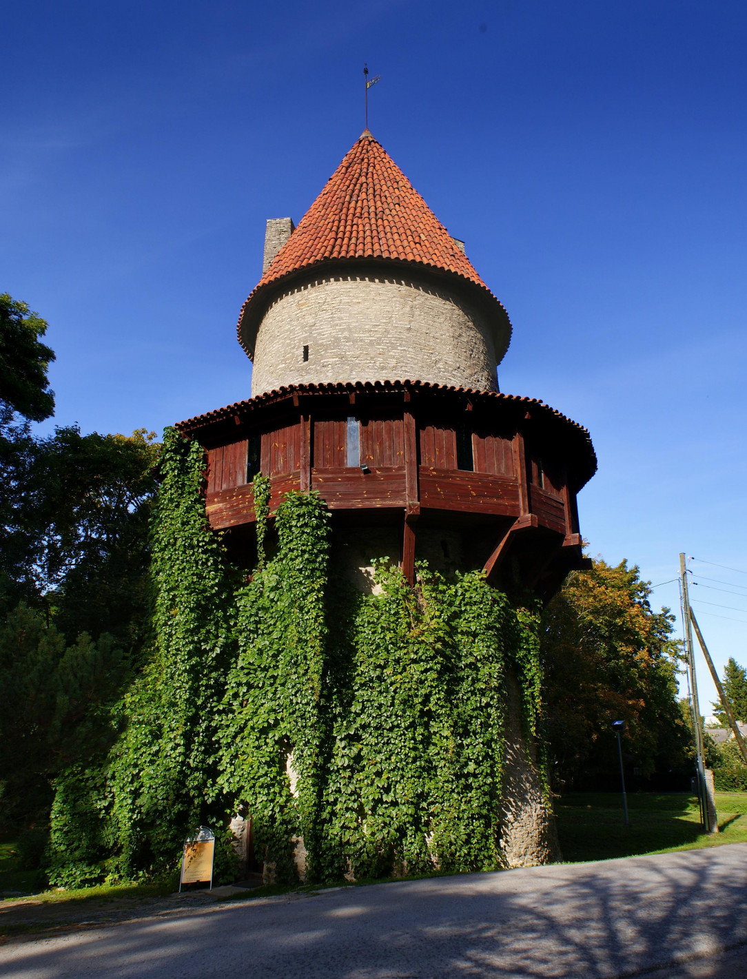 Kiiu Vassal Stronghold, Estonia