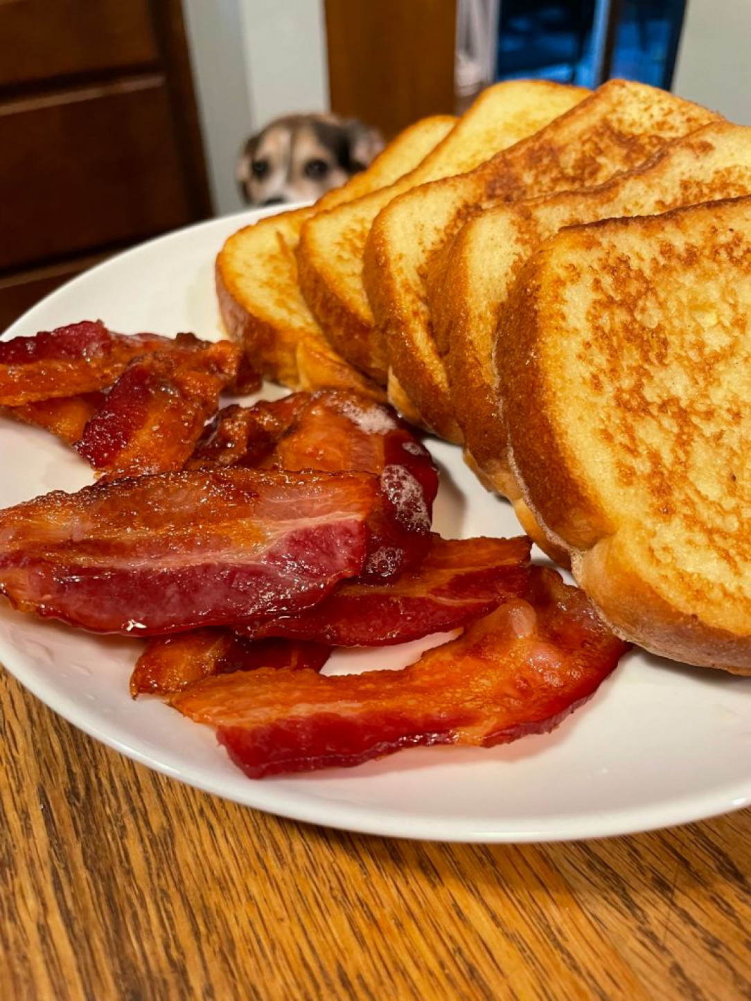 French toast and bacon strips
