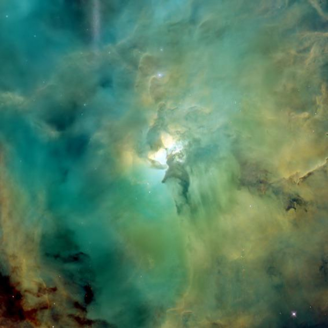 It fun to process an image from NASA. M8 Lagoon Nebula