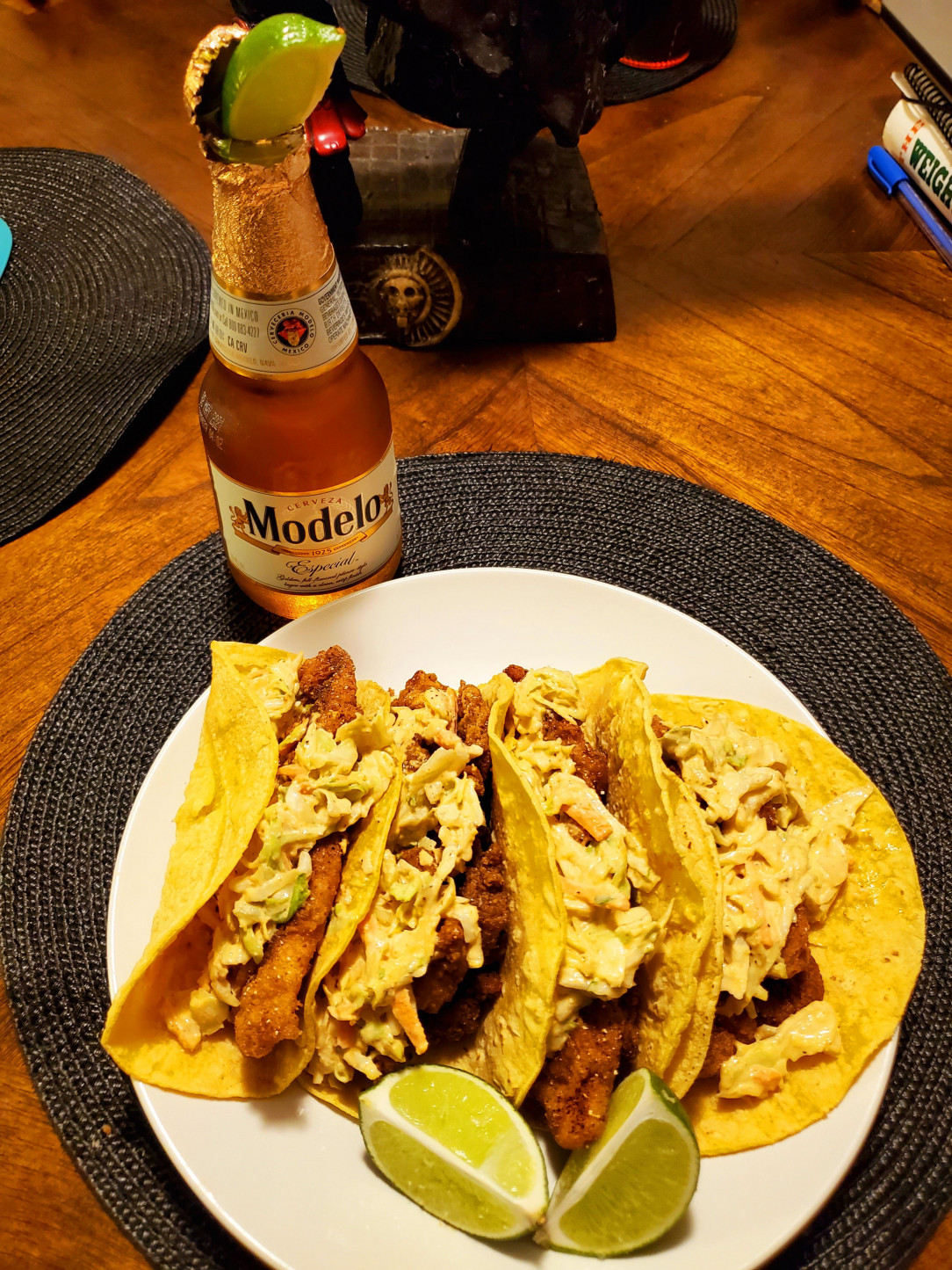 My wife said call me 5 minutes before I get home. Ok? I walk in and and this is prepped on the table waiting for me. Homemade fish and shrimp tacos 🤤
