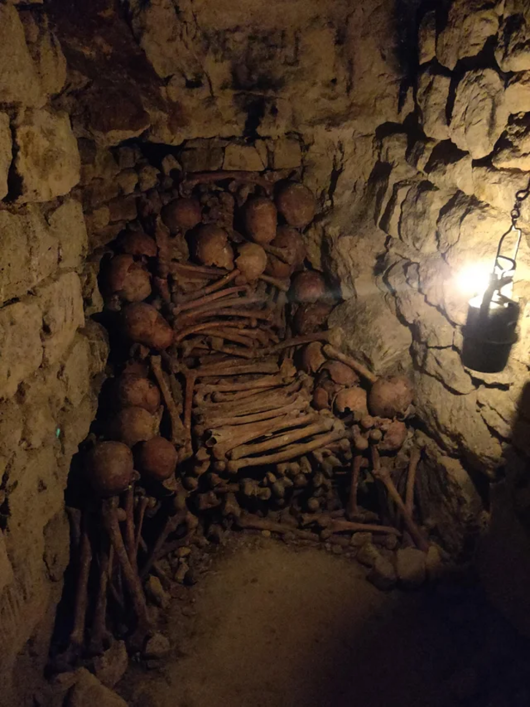 Bone throne in the Paris catacombs