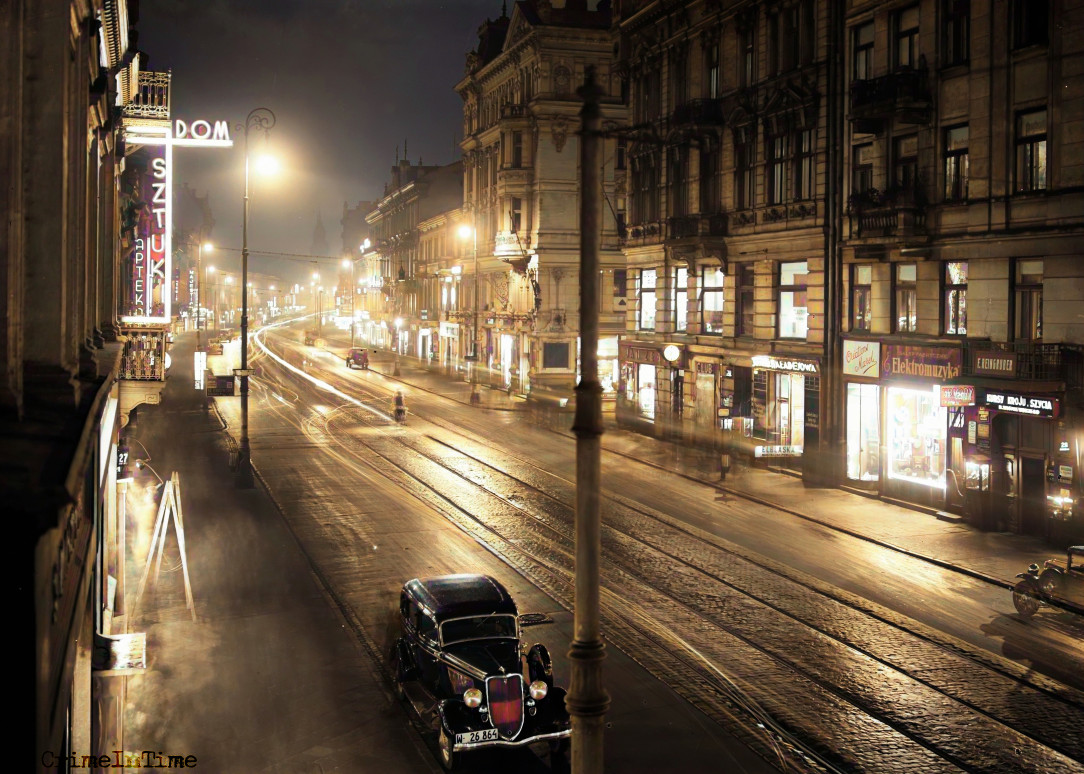 Warsaw by night, photographed in autumn of 1935