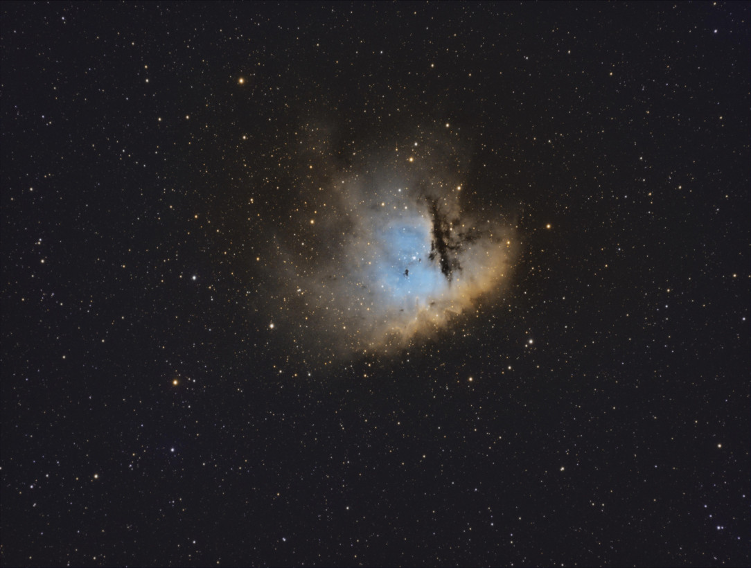 Pacman Nebula (NGC281)