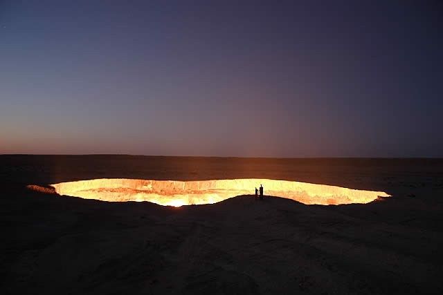 Flaming Crater, Darvaza Turkmenistan