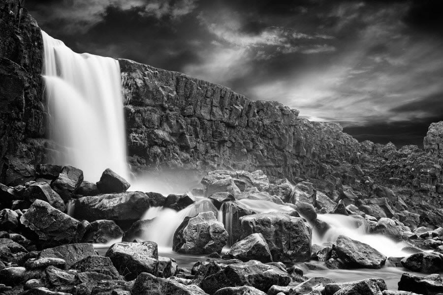 Waterfall at Þingvellir